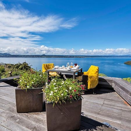 Serenity On Wakeman Taupo Exterior foto
